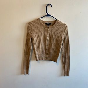 Forever 21 fitted cropped button up small